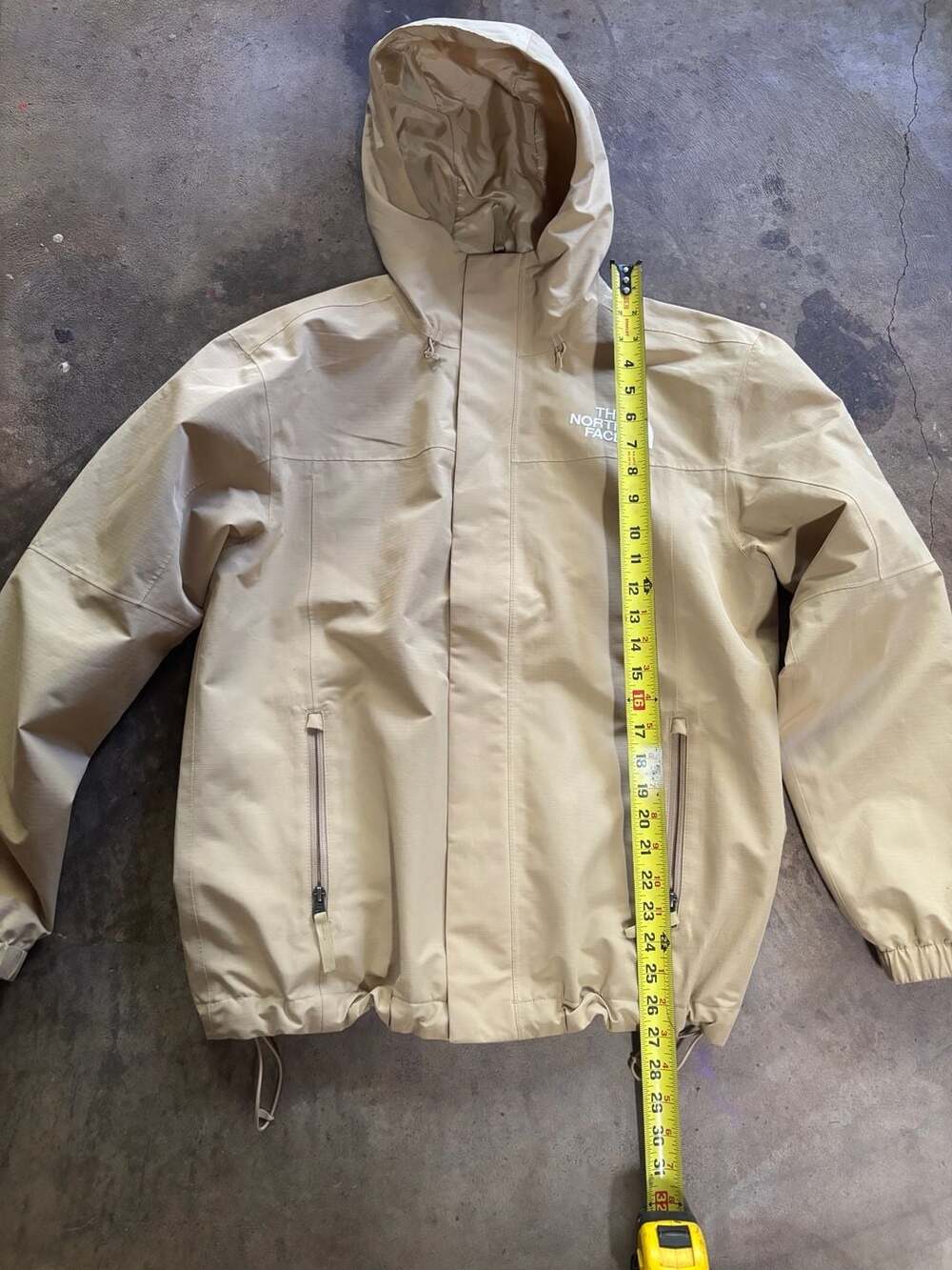 The North Face Men's Packable Hooded Windbreaker Jacket